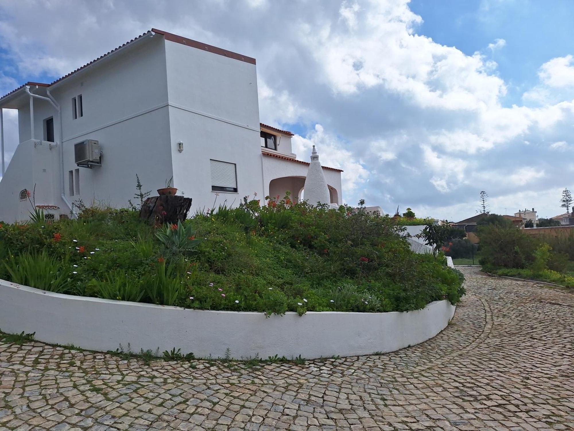Monteverde Faro Exterior photo